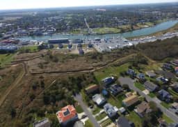 11 Lewes - Image 3