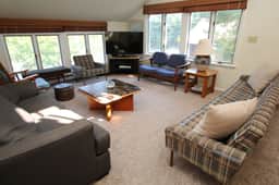 9 Illinois Ave. - Image 3