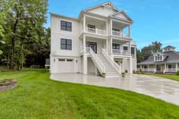 21395 West Lane - Image 2