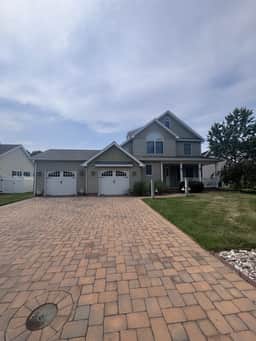 12 Canary Drive - Image 2