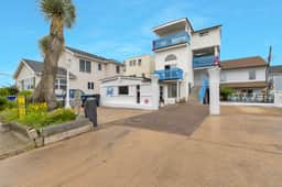 10 Saulsbury St. - Image 2