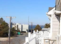 7 Collins - Image 3