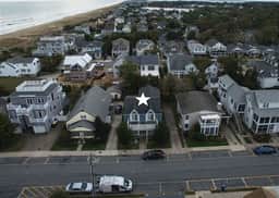 6 Hickman - Image 3