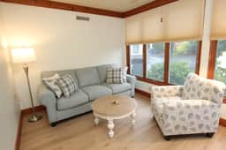 1 Silver Lane - Image 3