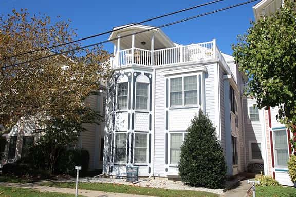 13b Maryland Ave. - Image 1