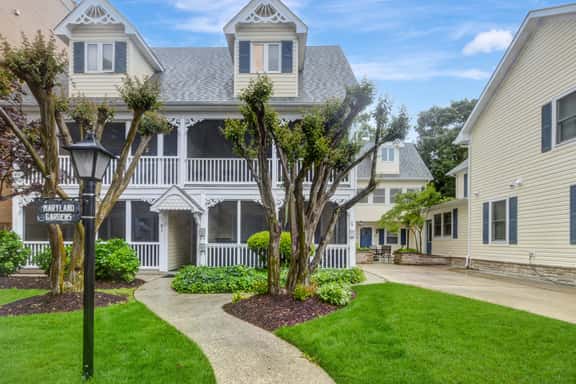 Maryland Gardens 21B - Image 1