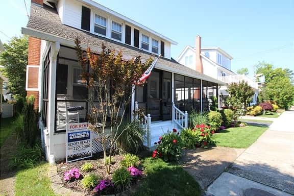 10 Stockley - Image 1