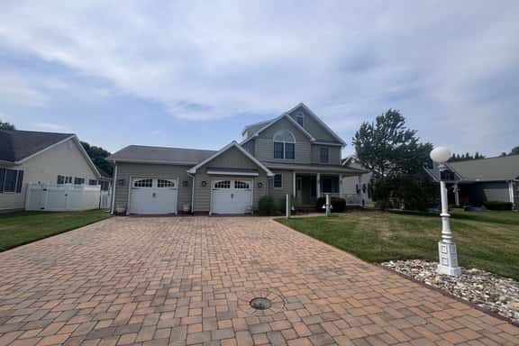 12 Canary Drive - Image 1
