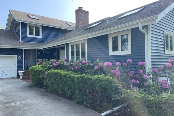 101 Strawberry Way - Image 1