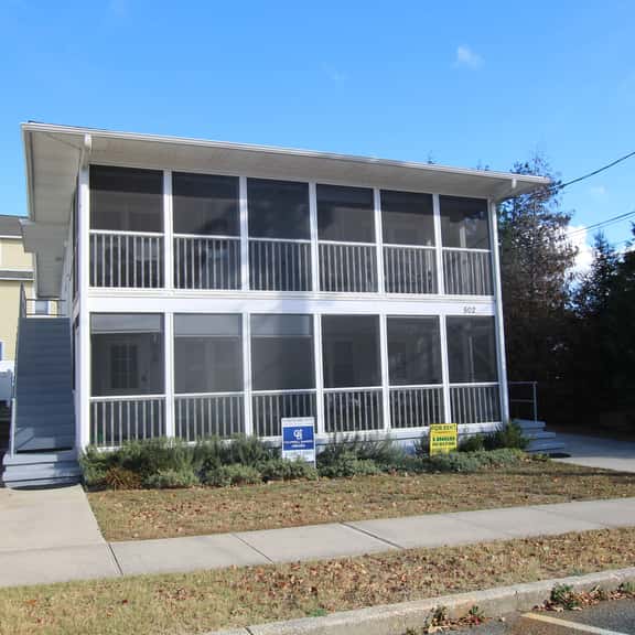 502c King Charles - Image 1
