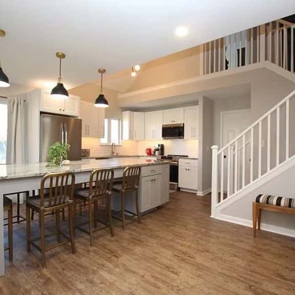 111 Lakeside Dr. - Image 1