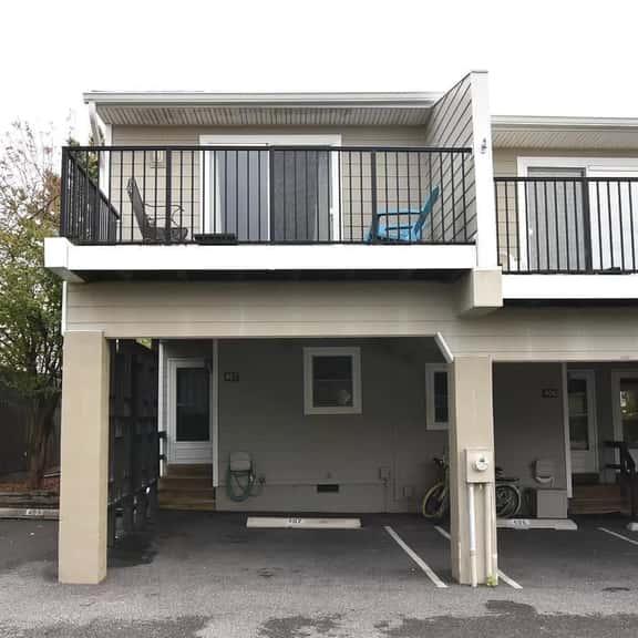 Scarborough Village 407 - Image 1