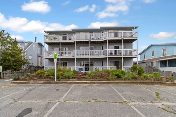 14 Van Dyke St. unit B - Image 2