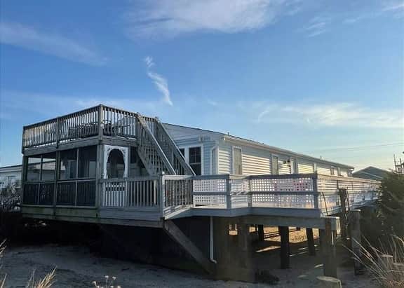 604 S. Bayshore Dr. - Image 2