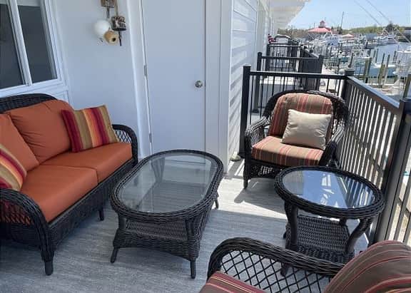 211 Anglers Road, Unit 209 - Image 4