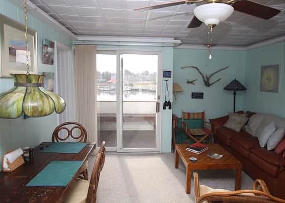 211 Anglers Road, Unit 209 - Image 5