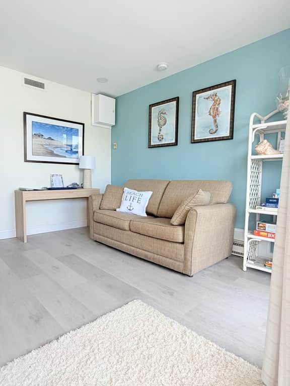 Mariners Court 222 - Image 5