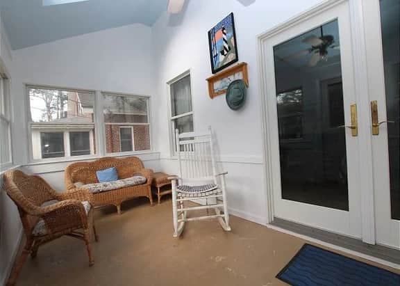 115 Hickman - Image 4