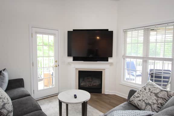 1300 Stoney Brook Cr. Unit 1303 - Image 4