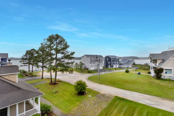 21395 West Lane - Image 4