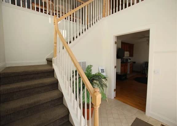 17b Clayton St. - Image 5