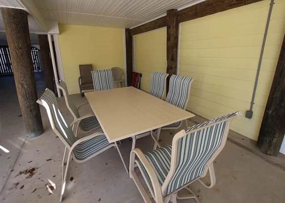 17b Clayton St. - Image 2