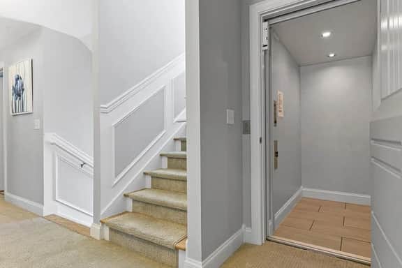 28295 Russell St. - Image 2